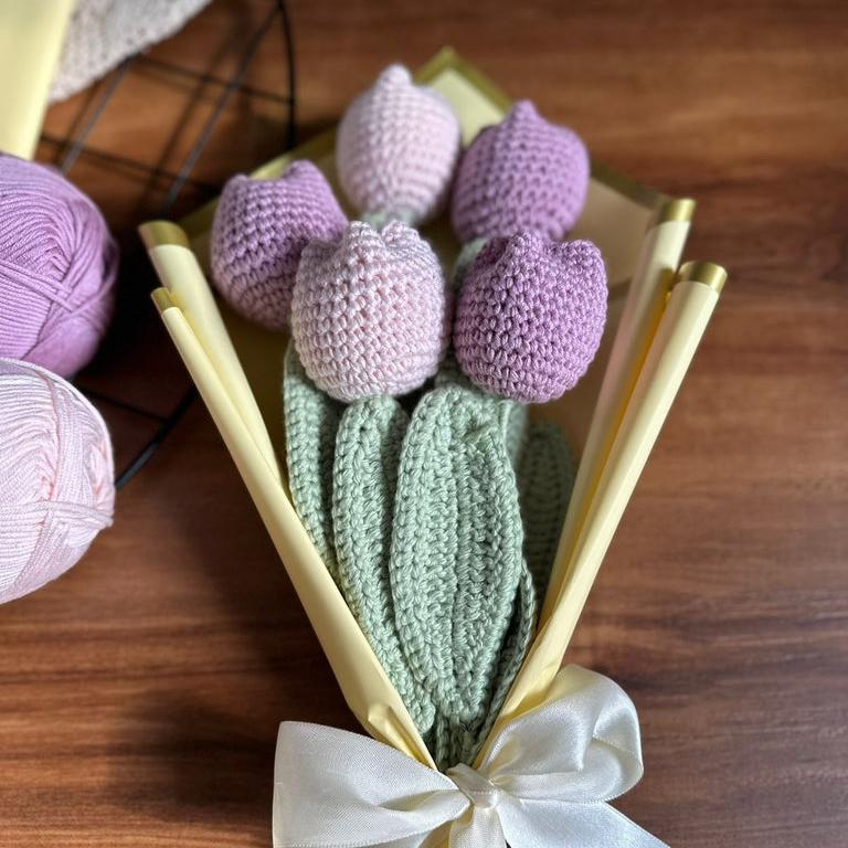 Handmade Crochet Tulip Bouquet – Baby Pink & Lilac