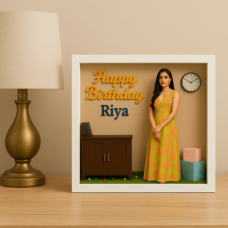 Personalized 3D miniature photo Frame (7x7 inches)