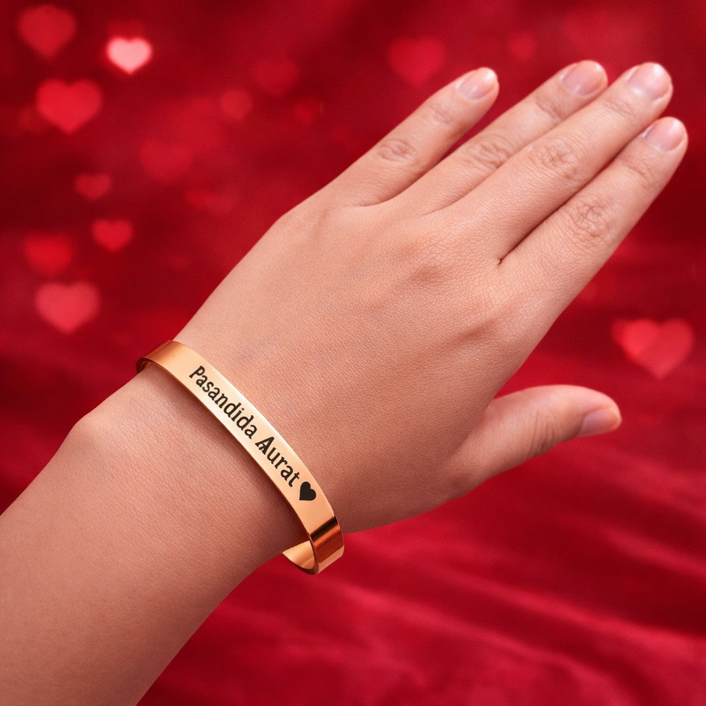 Valentine's Day Gift Combo - 7 Gift in a Premium Gift Box for 14th February