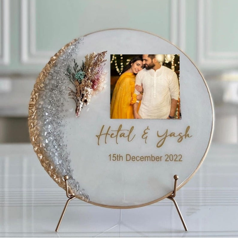 Personalized  Resin frame with Easel stand
